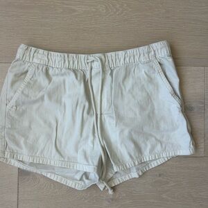 Aerie Women's White Cargo Shorts